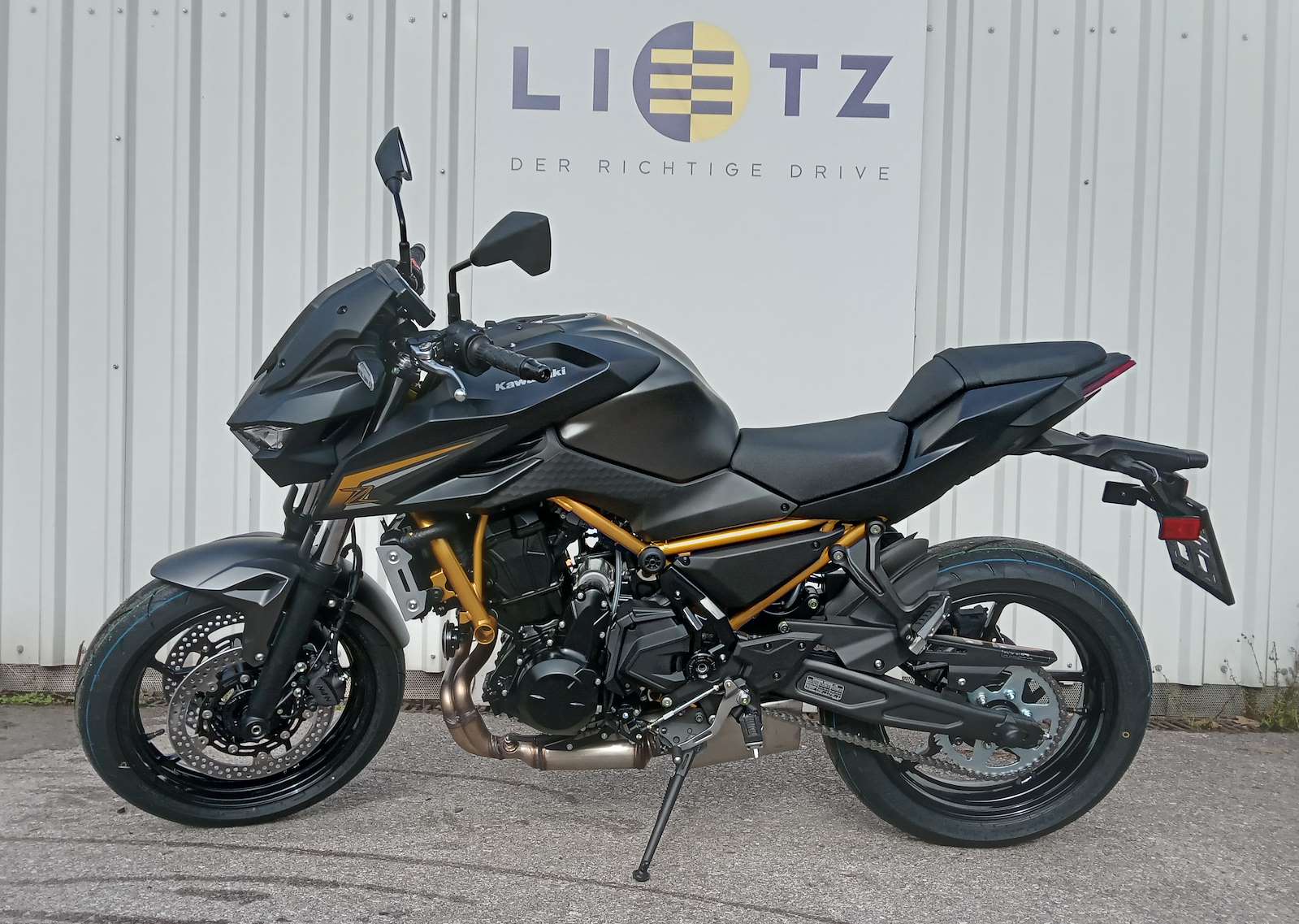 KAWASAKI Z650 S-205500