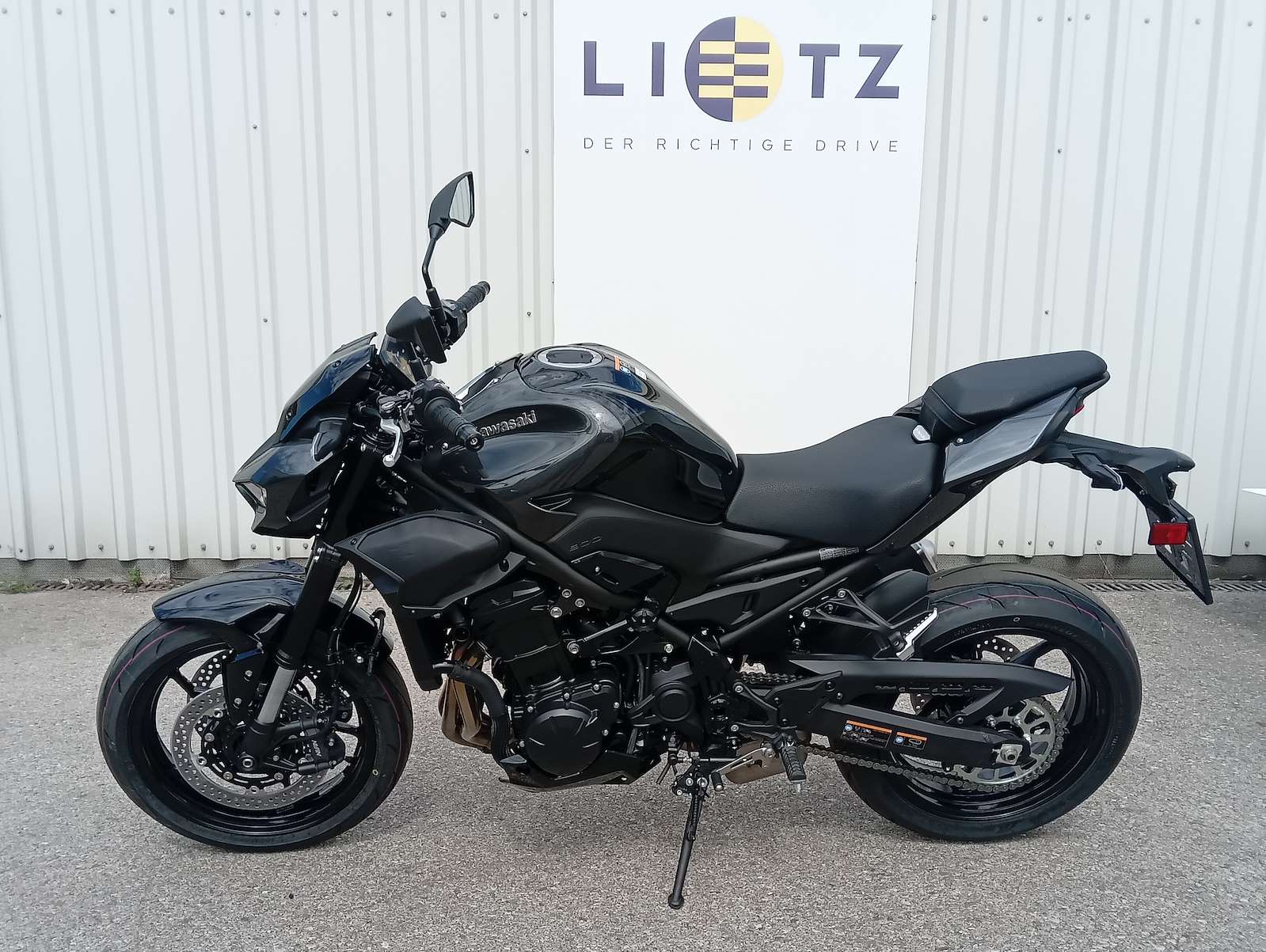 KAWASAKI Z900-208829